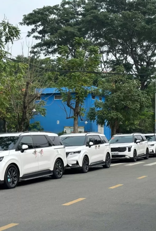 Hình ảnh xe 7 chỗ